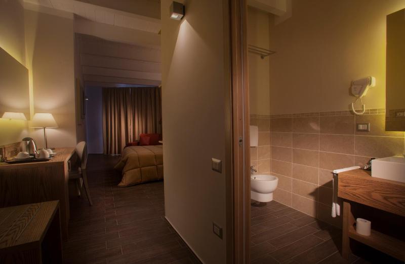 Suite image 3