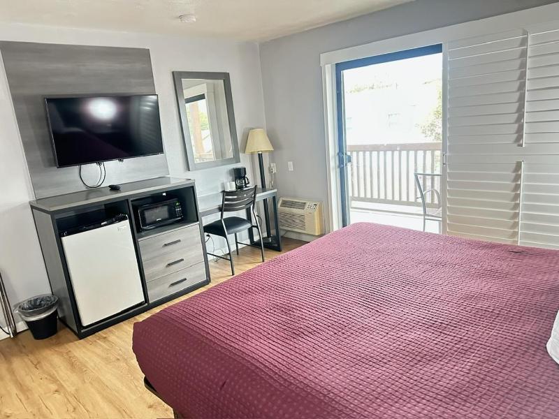 King Room - Disability Access image 1