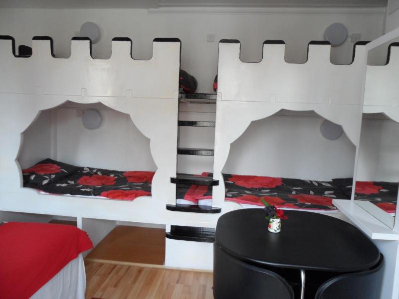 Galway Guest House - image 42