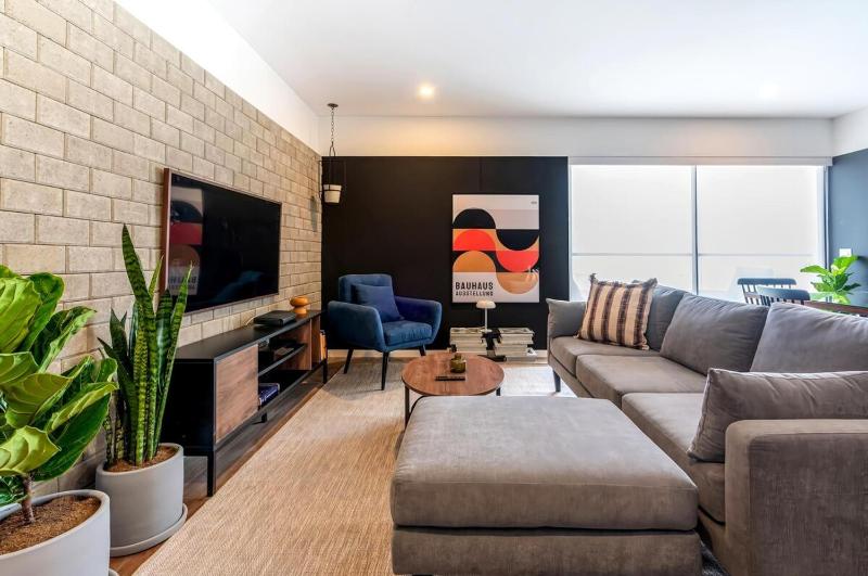 Modern Berlin 644 Apartment by Geko - image 1