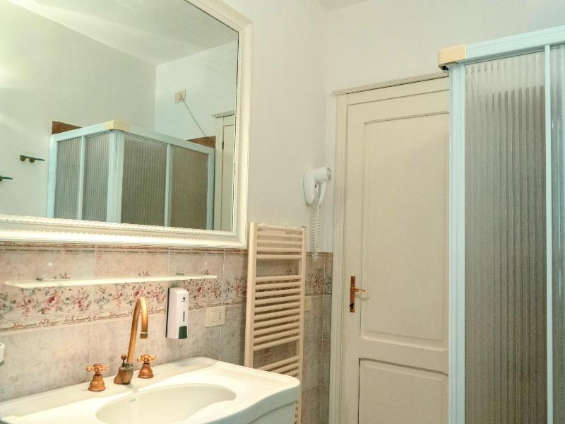 Holiday Home in Assisi near Mount Subasio - image 19