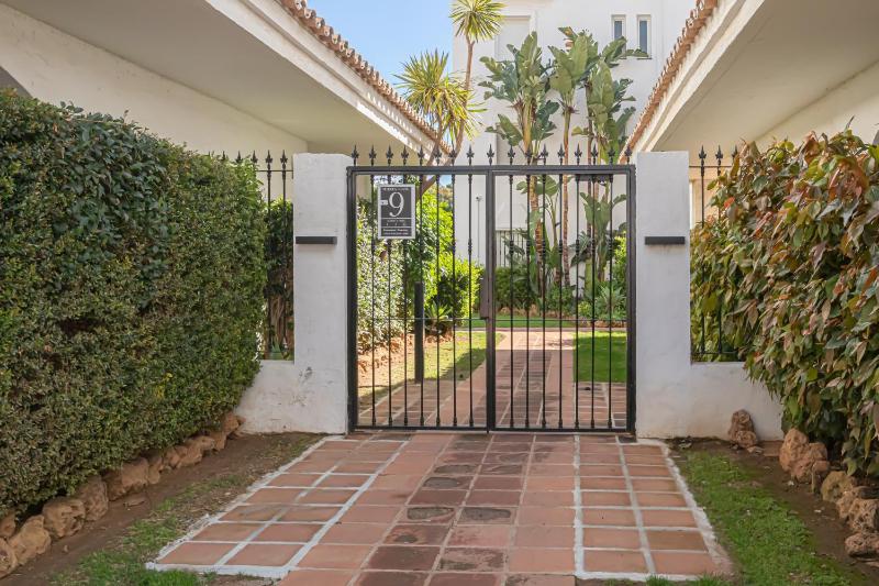 Los Naranjos de Marbella Luxury - Happy Rentals - image 8