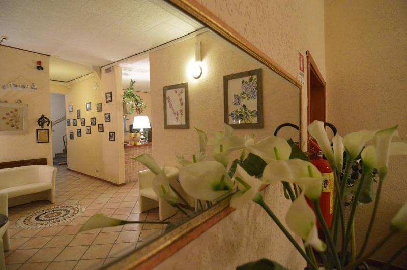 Hotel VistaMare Viserba - image 9