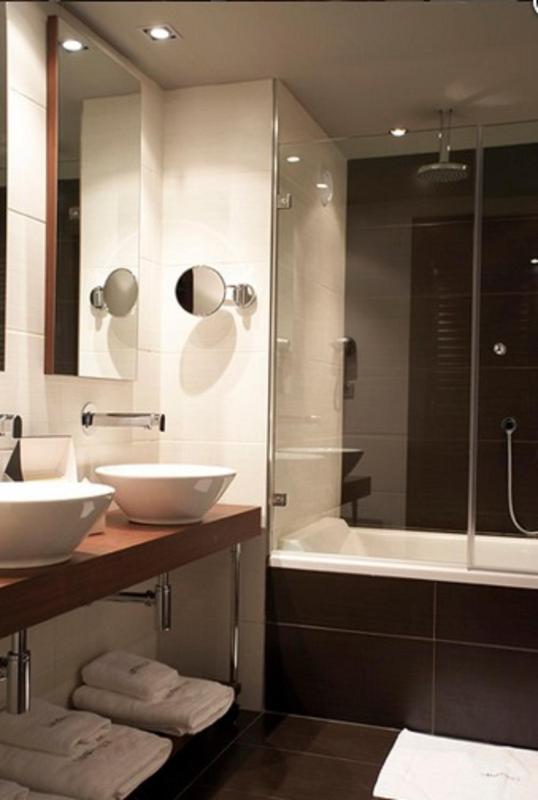 Double or Twin Room image 1