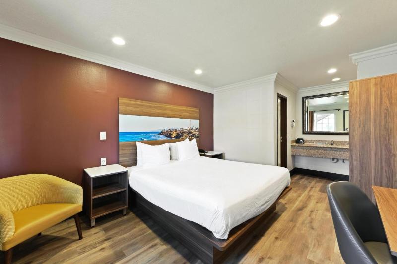 King Room - Non-Smoking