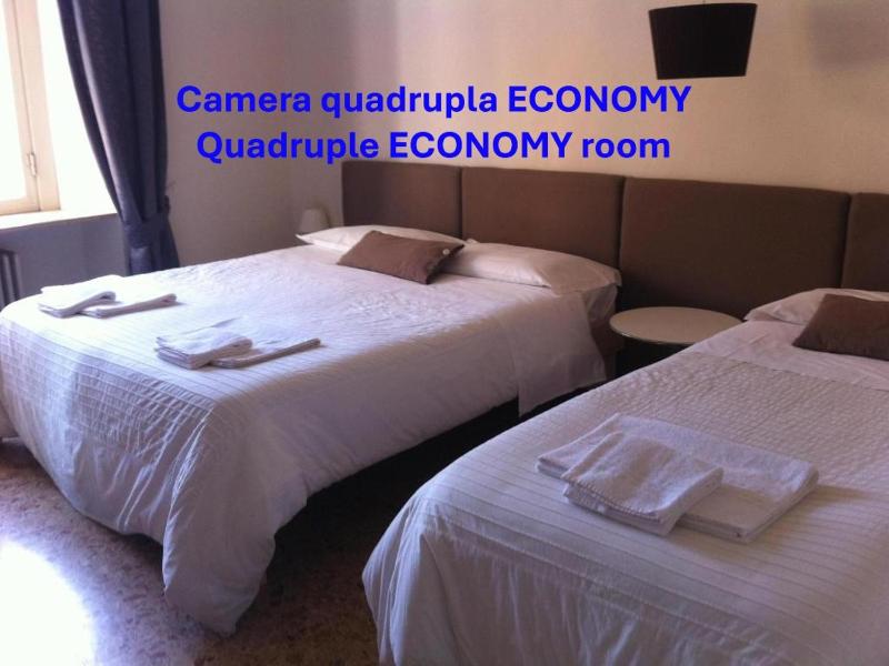 Economy Quadruple Room image 2