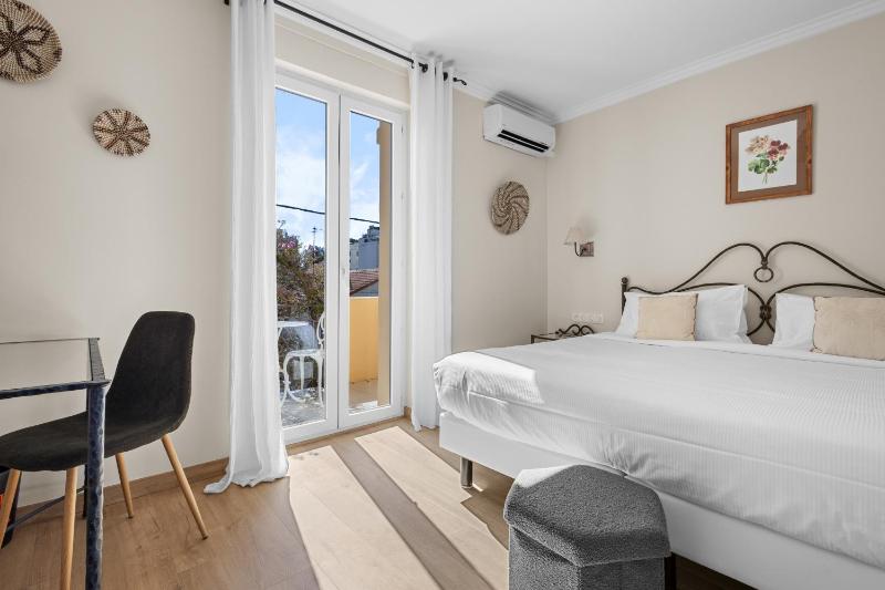 Comfort Room image 1