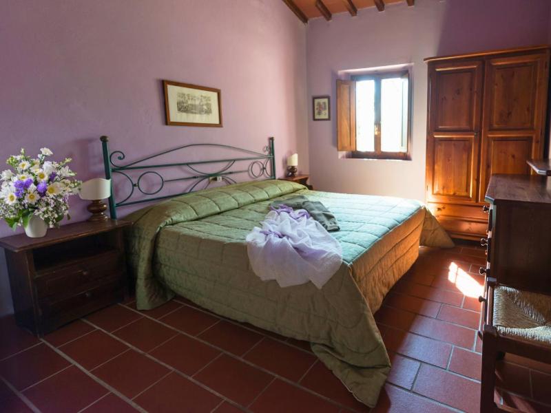 Two-Bedroom Standard Apartment image 3