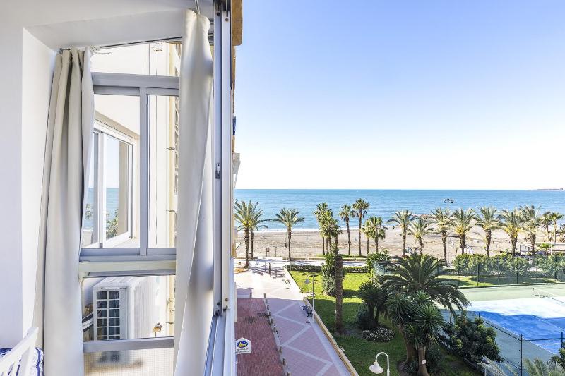 A&N Modern Beach Apartment with Pool Algarrobo Costa - image 7