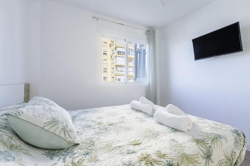 A&N Modern Beach Apartment with Pool Algarrobo Costa - image 17
