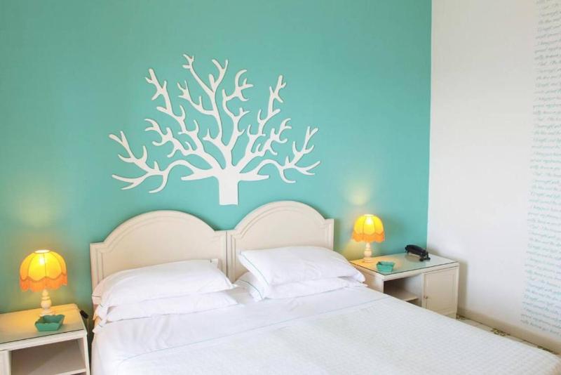 Standard Double Room image 1
