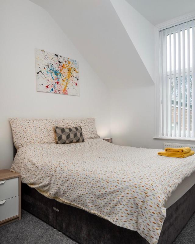 Four-Bedroom House image 4