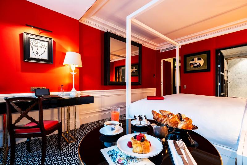 Superior, Guest room,1 Queen image 4