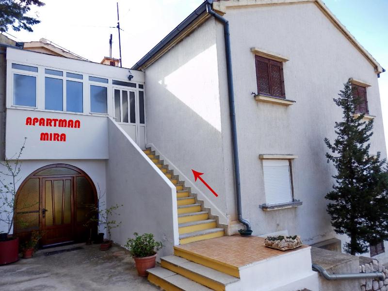 Apartment Mira - image 12