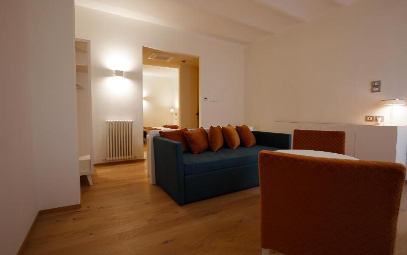 Suite image 4
