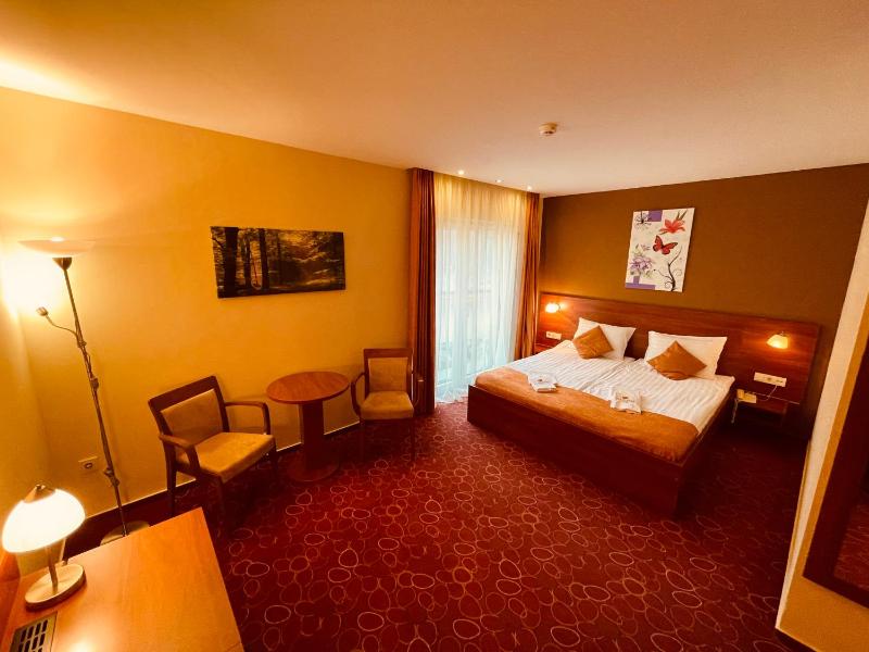 Superior Double Room image 2