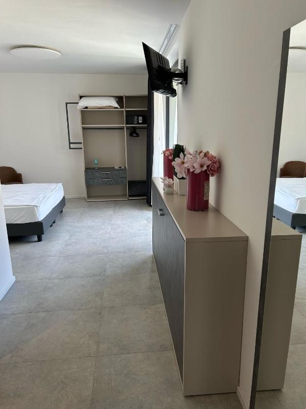 Villa San Zeno Rooms - image 7