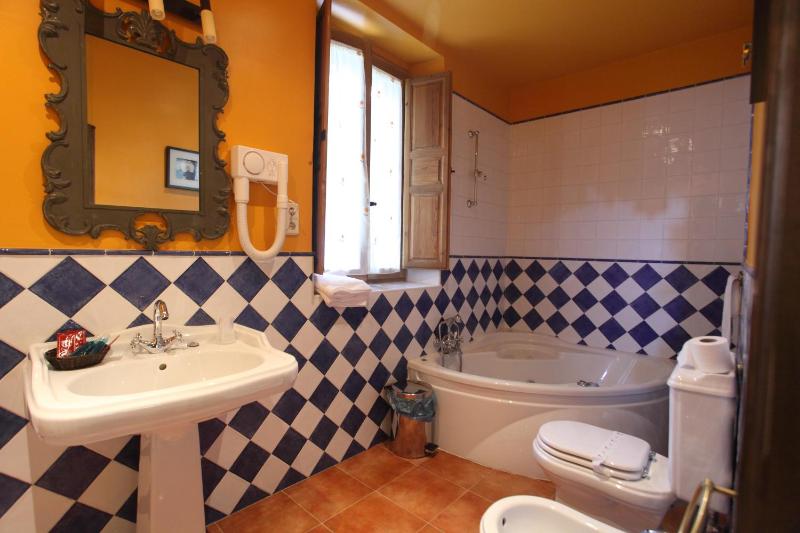 Superior Double Room image 1