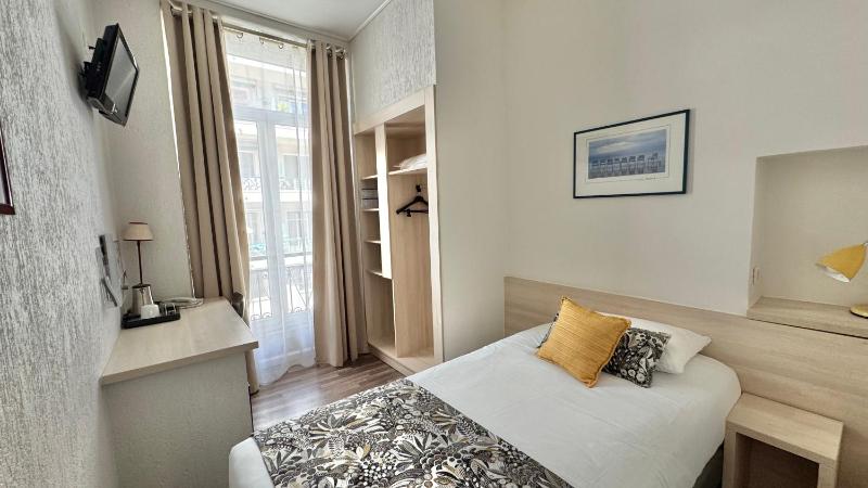 Budget Single Room image 2