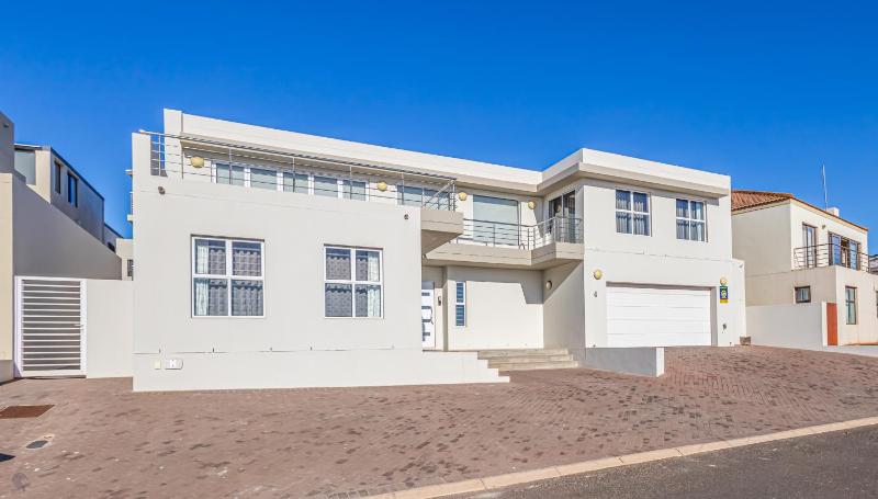 Seasons of Serenity Langebaan 8-sleeper - image 6