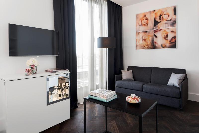 Superior Studio image 2