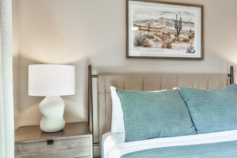 Perfect Chapel Home with Incredible Views and Private Swim Spa - image 16