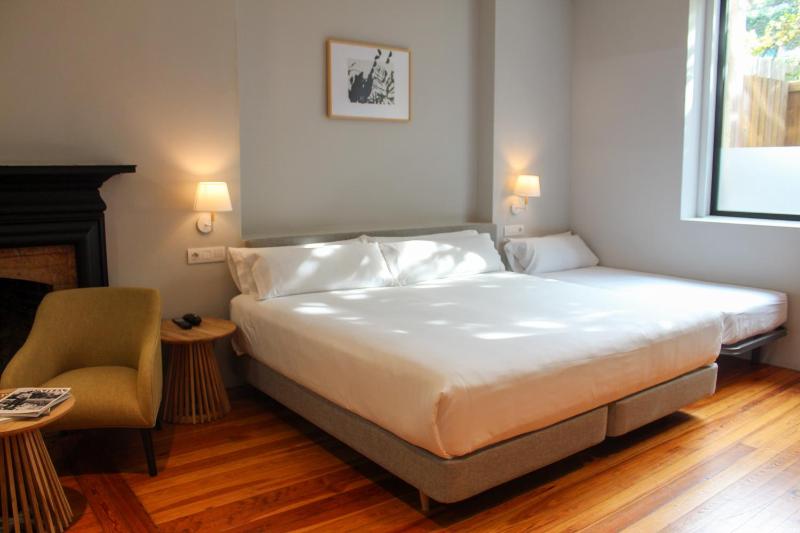 Superior Double Room image 1