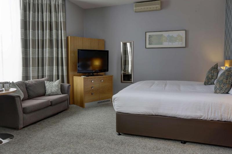 Executive King Room - Non-Smoking image 4