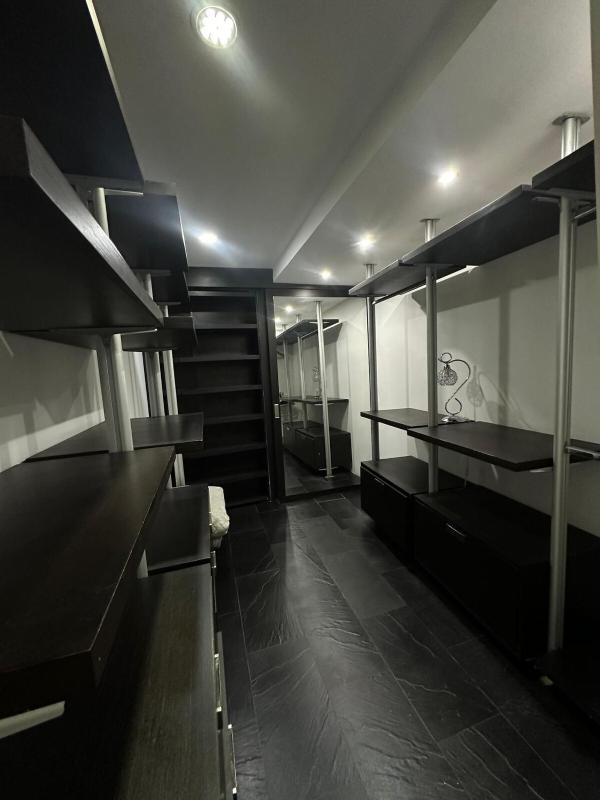 Luxury Apartment Hot Tub in South Cali - image 8