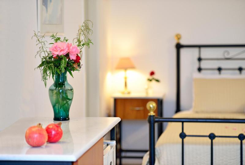 Traditional Double Room image 2