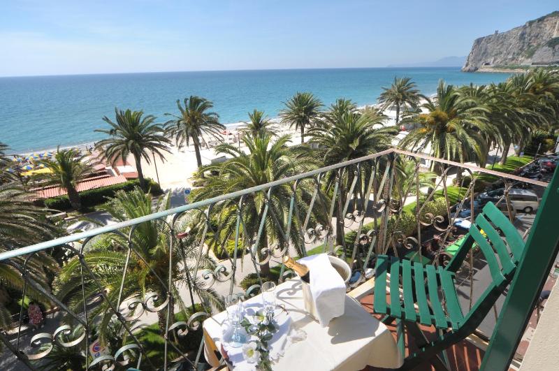 Hotel Gambone - image 1