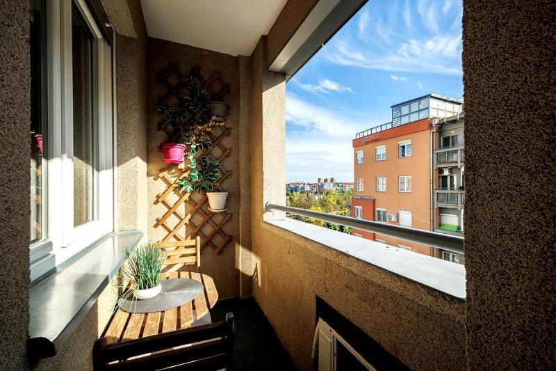 Modern bright apartment - image 14