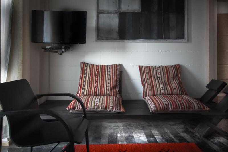 Double Room image 4