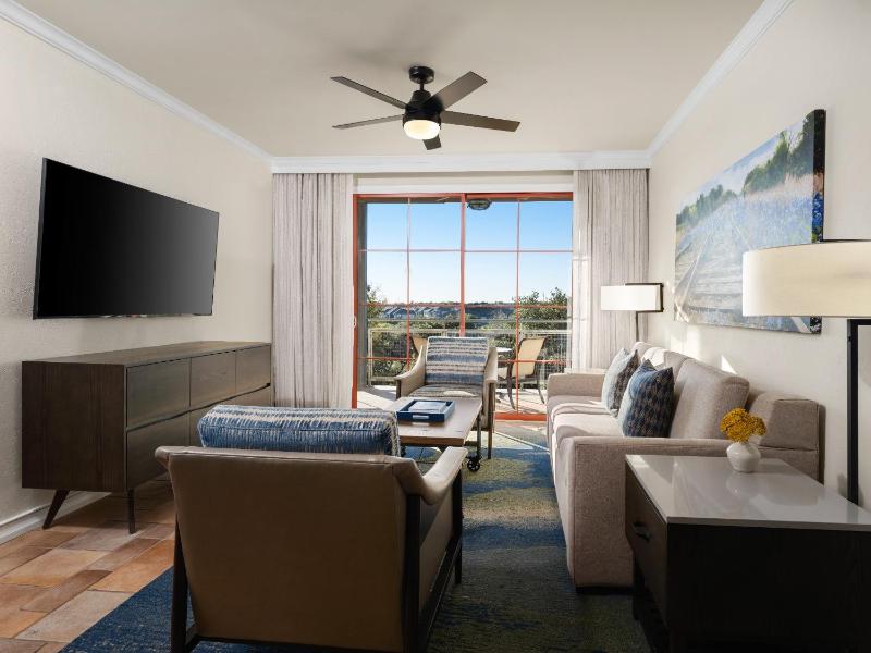 Two-Bedroom Villa image 1