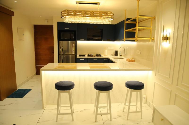 The Sapphire Suite - image 30