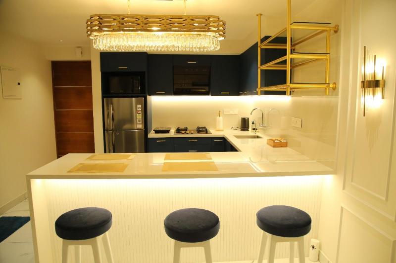 The Sapphire Suite - image 22