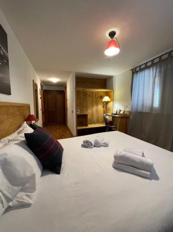 Double or Twin Room image 1