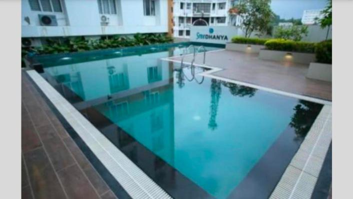 The Sapphire Suite - image 26