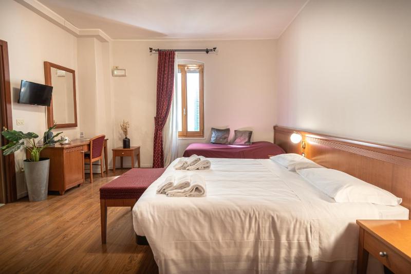 Sottoassisi - Guest House - image 2