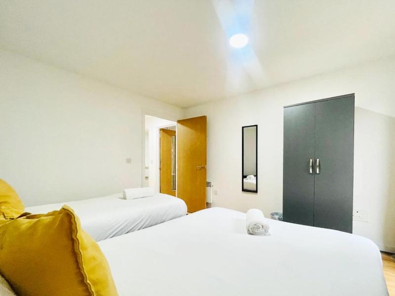 Birmingham Skyline Apartment Bullring Central Walking Distance - image 34