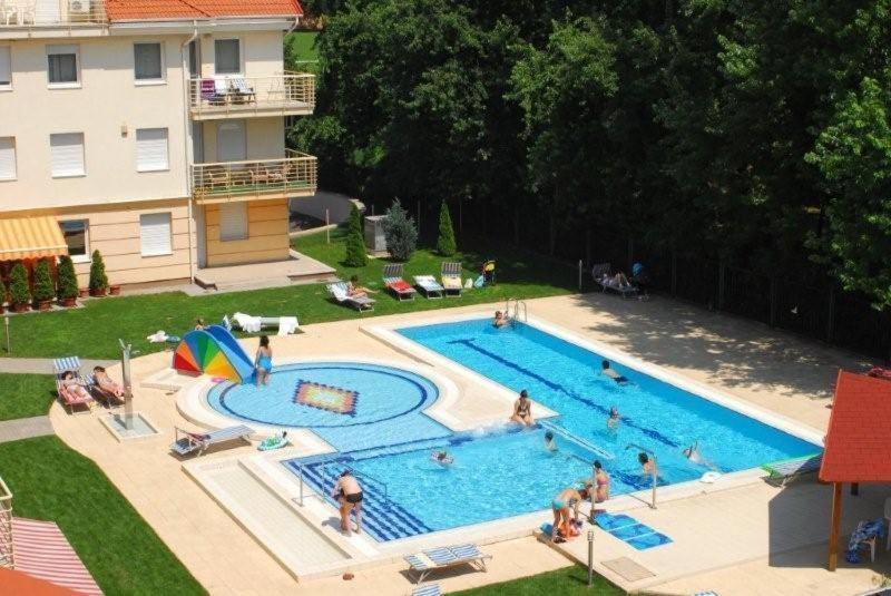 Luxory & Spa Apartman - image 40