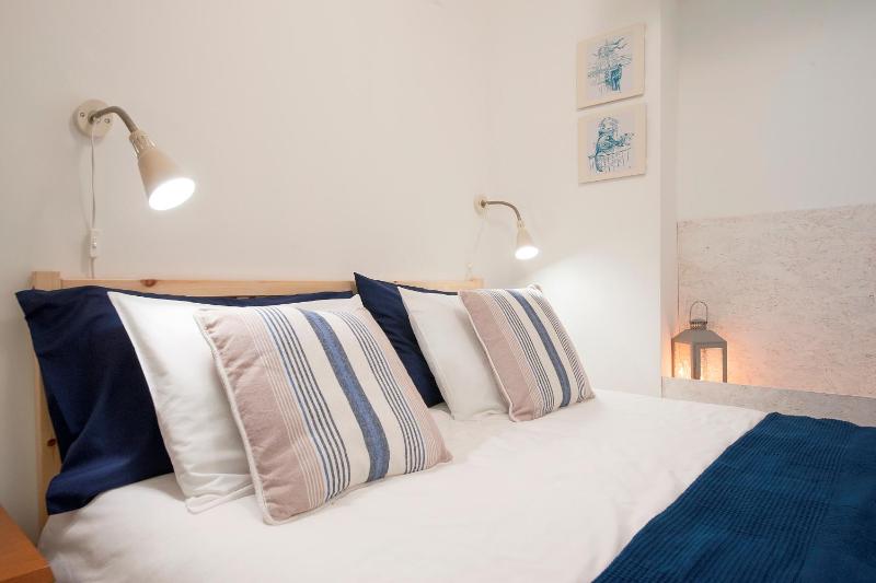 Apartments in Historical Lisbon - image 3