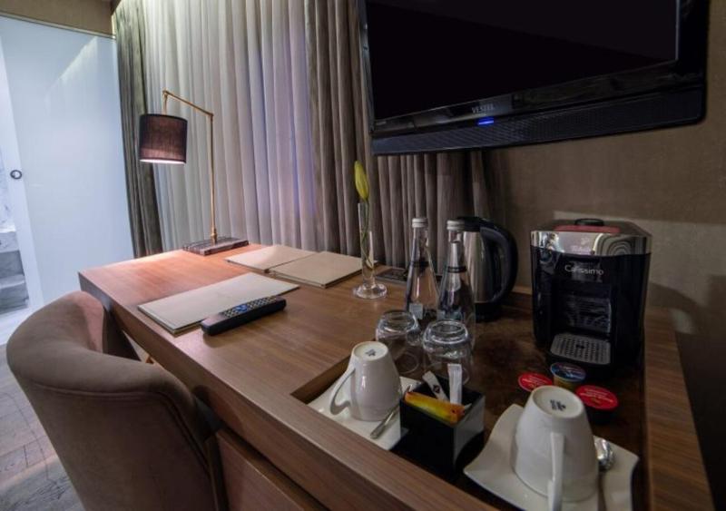 Standard Single Room image 2