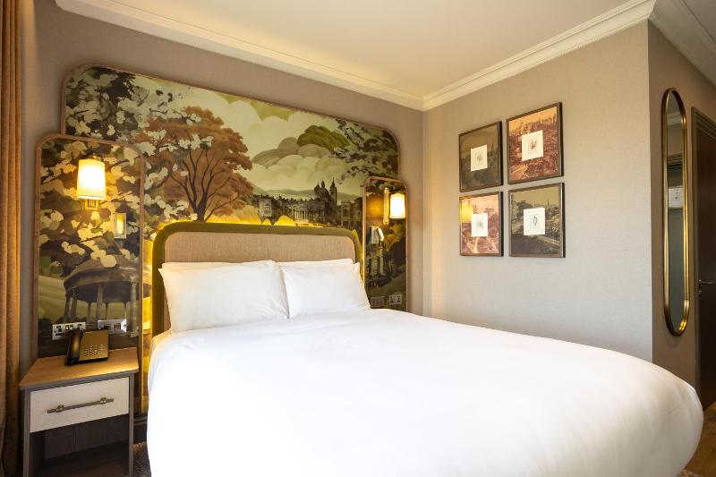 Deluxe Double Room - Non-Smoking image 3