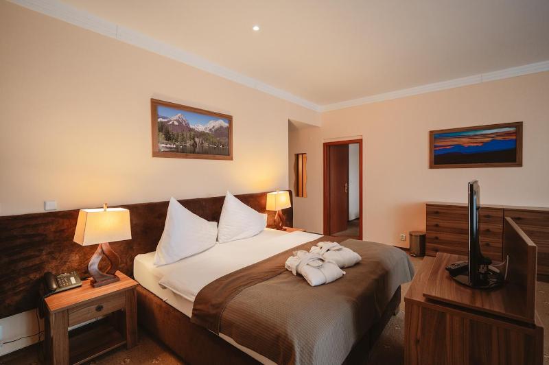 Apartment image 3