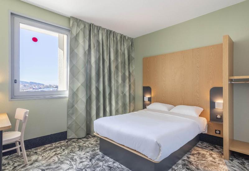 Double Room - Disability Access image 2