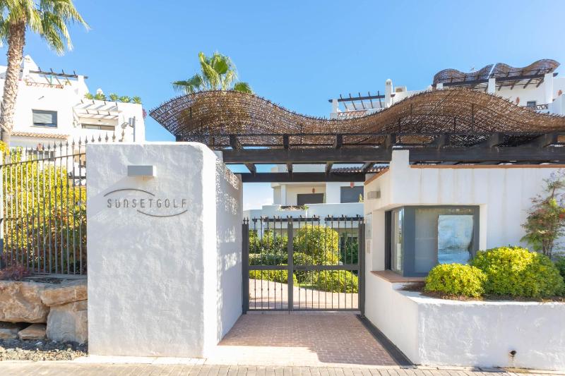 Sunset Mar Azul Sunny Views - Happy Rentals - image 37