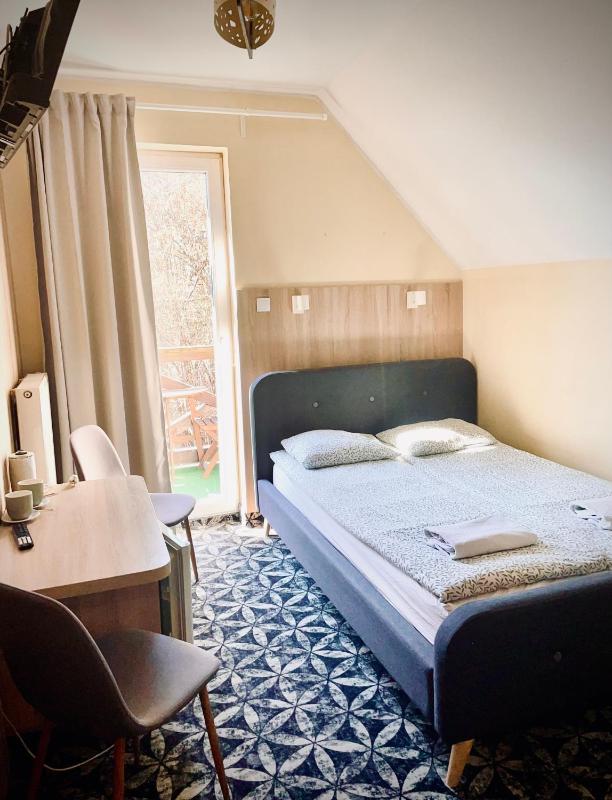 Double Room image 1