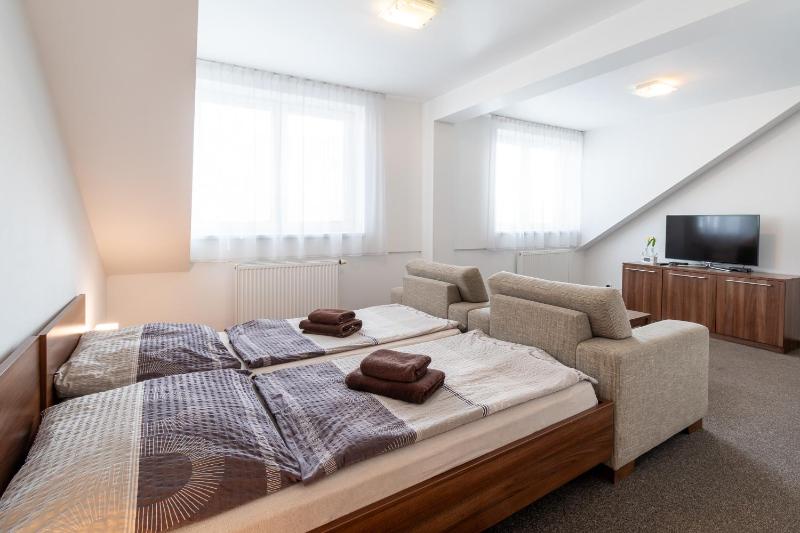 Double Room with Private Bathroom image 4