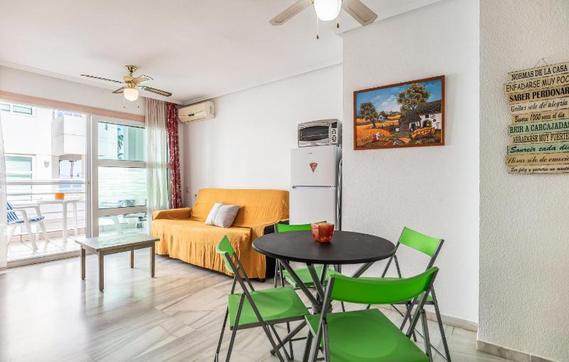 Beautiful Apartment In Roquetas De Mar With Wifi - image 8